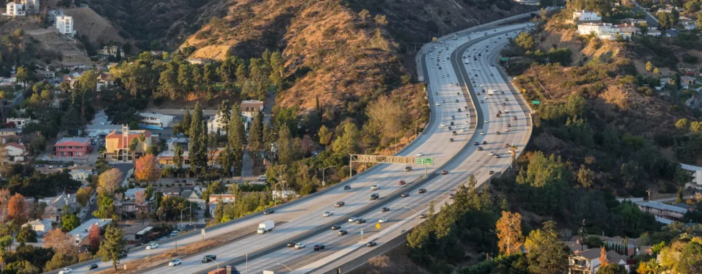 glendale freeway accident