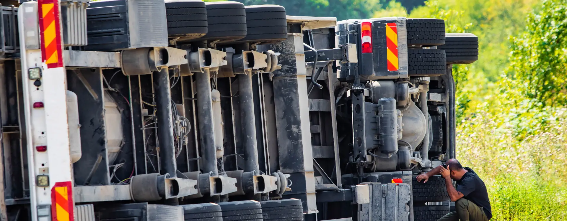 truck crash in placer