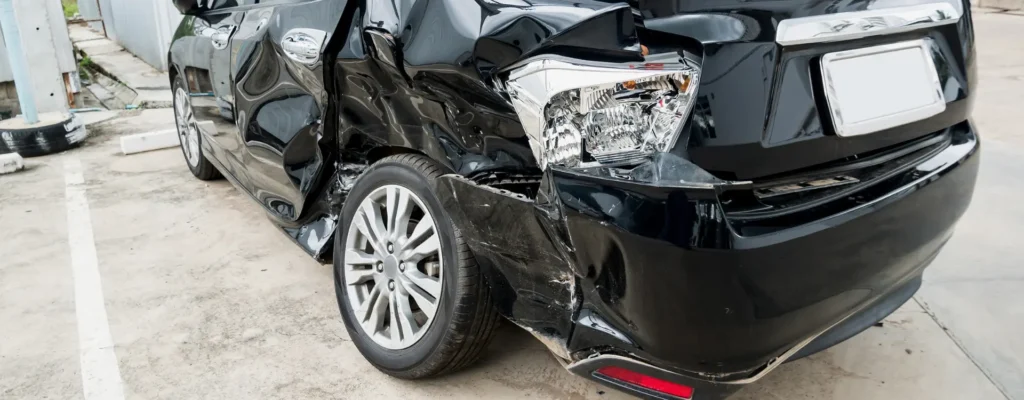 accidente de auto en la autopista 41