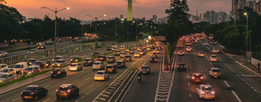 Pedestrian Killed on Southbound Hwy 99 in Sacramento
