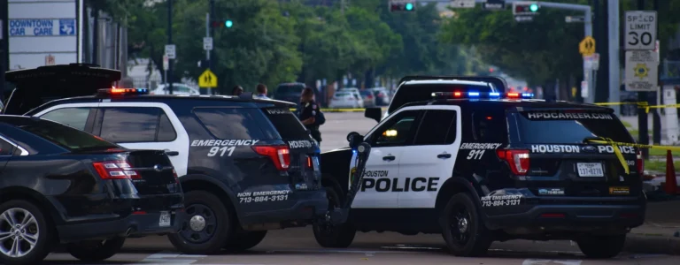 persecución policial por robo a mano armada en inglewood
