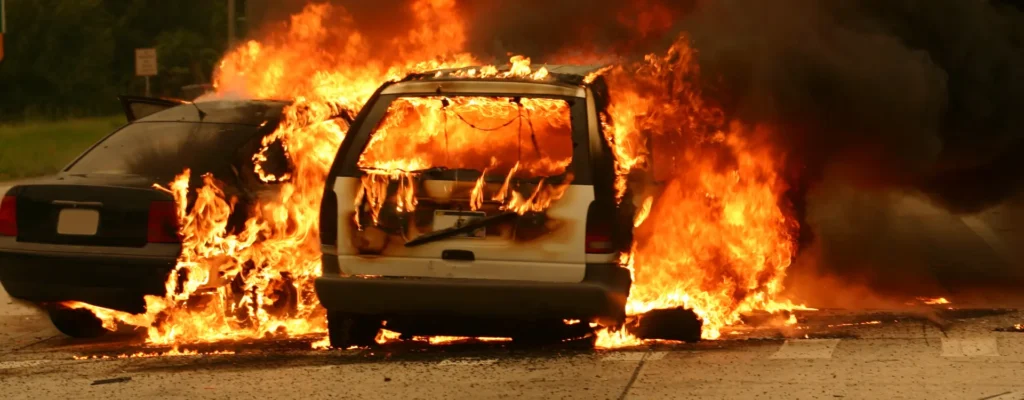 accidente con incendio en Oakland