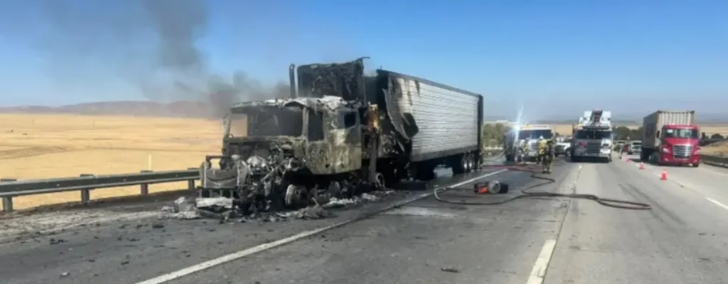 incendio de camión semirremolque