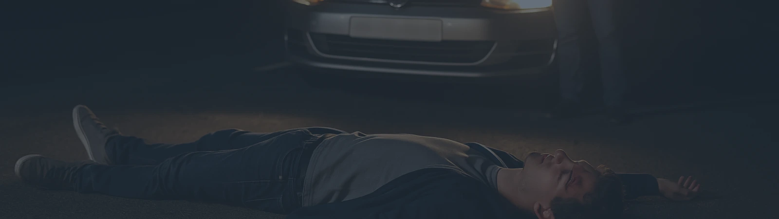 a pedestrian hit by a drunk driver sues the restaurant