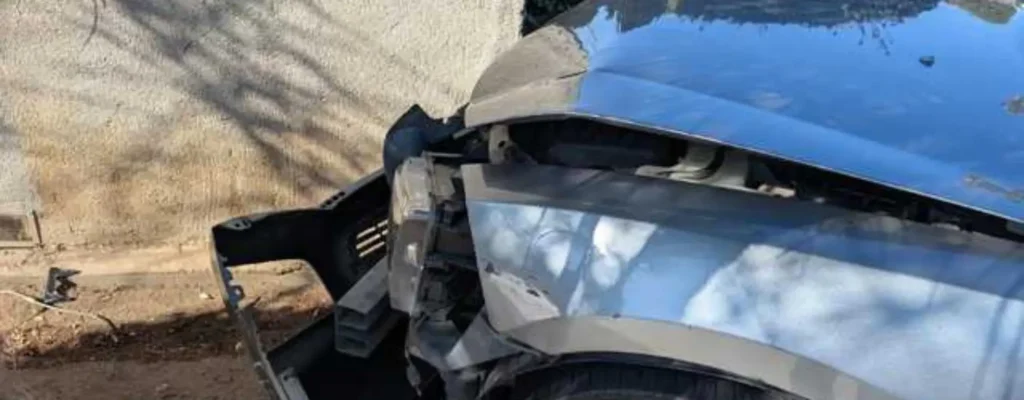 car crashed into a duplex in Lockeford