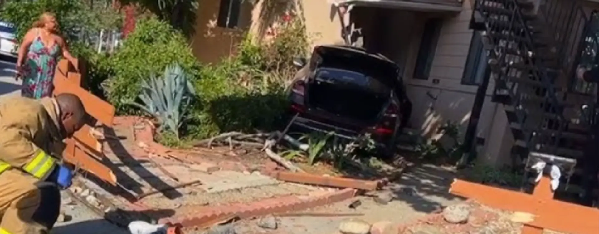 [10-06-25] North Hollywood Car Crash Leaves Two Injured After Hitting ...