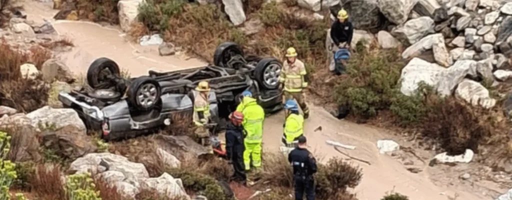 accidente de vuelco en cajon pass