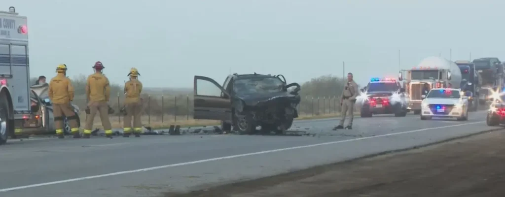 choque frontal en la autopista 58