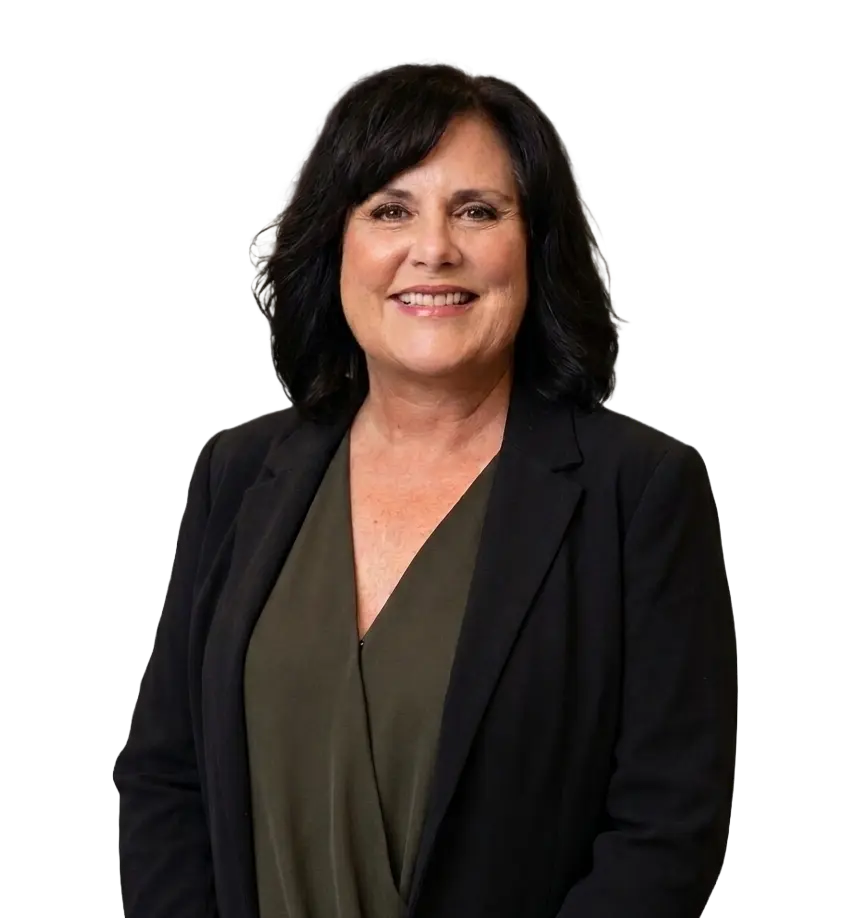Leona Smialek